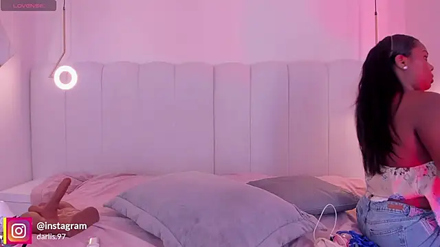  huge boobs ebony online show from 12-04-25, 07:33