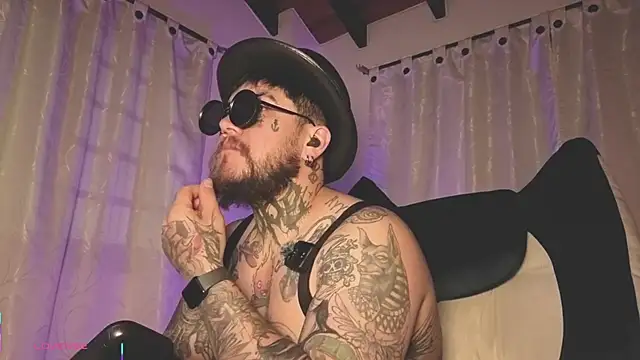 Ash gusbig online show from 04-12-26, 03:22