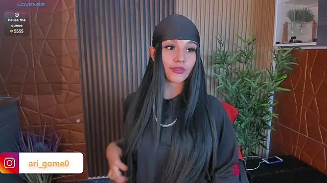 ArigyGomez online show from 01-10-25, 07:21