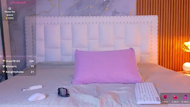 indianschoolgirl online show from 04-04-26, 07:22