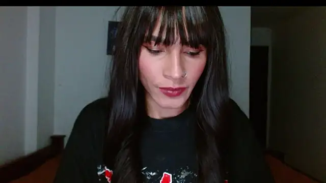 carolinemiller7 online show from 01-10-25, 08:07