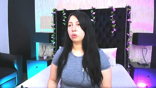 AshleeyPrincess online show from 11-23-25, 02:17