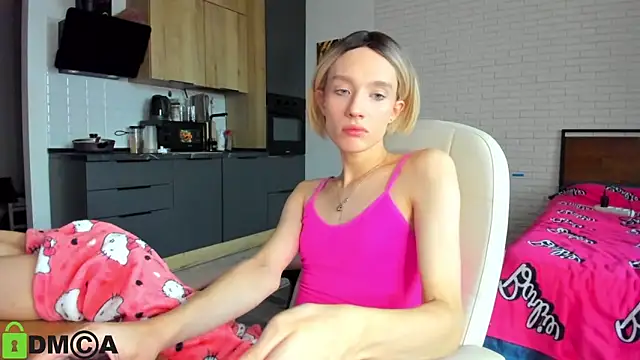  Alice Kitty online show from 10-06-25, 07:39