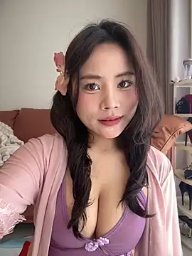 Hot Mm online show from 03-09-25, 08:40