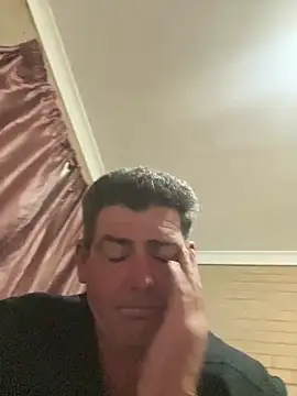 Snapshot of Beefjmac15 chatting on 06-18-26, 01:48 Beefjmac15 online show from 06-18-26, 01:48