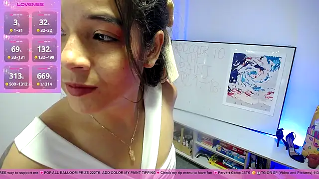 Snapshot of Nathy_Rock chatting on 09-27-25, 04:45 Nathy Rock online show from 09-27-25, 04:45