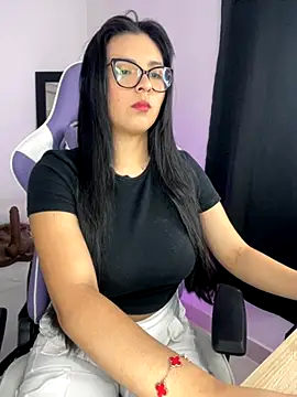 Madyson Hot online show from 11-16-25, 12:44