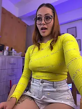 Miss-Abbii online show from 02-15-25, 11:25