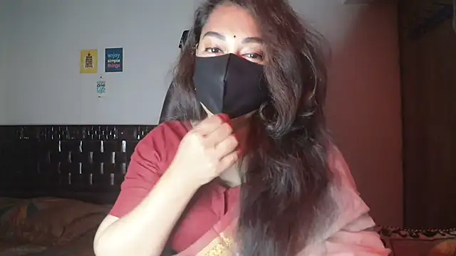 Most-Beautiful-Queen online show from 12-22-25, 07:22