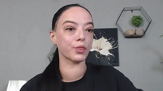 IzabelllNoir online show from 01-11-26, 09:47