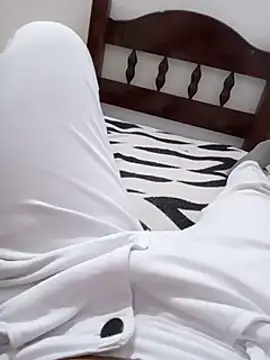 maikinhopL online show from 01-31-25, 04:03