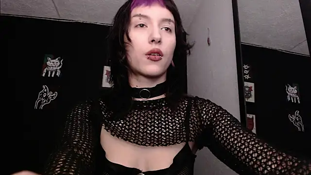 Snapshot of niakat_ chatting on 12-09-24, 11:56 niakat online show from 12-09-24, 11:56