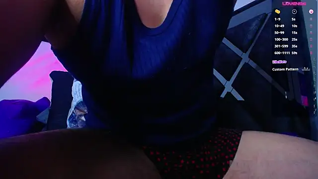 Snapshot of Marc__Waatson chatting on 01-29-25, 11:04 Marc  Waatson online show from 01-29-25, 11:04