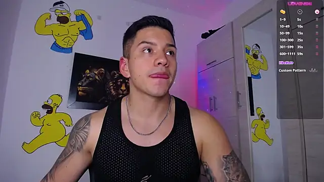 Snapshot of Marc__Waatson chatting on 03-17-25, 11:11 Marc  Waatson online show from 03-17-25, 11:11