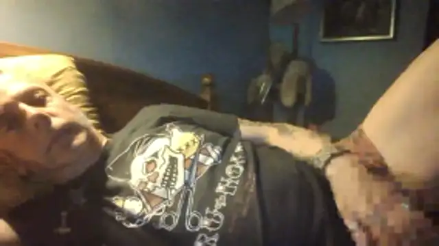 SHARPSkinhead online show from 06-18-26, 10:03