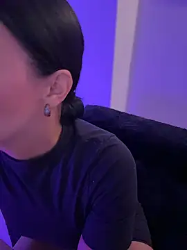 Sara LipsX online show from 01-17-26, 02:05