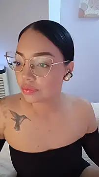 Sara LipsX online show from 03-11-26, 02:06