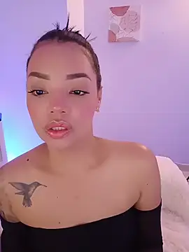 Sara LipsX online show from 04-21-26, 01:42