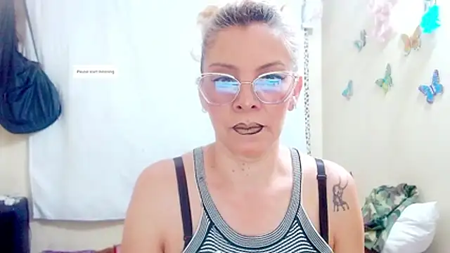 electra-mommy online show from 11-28-25, 11:13