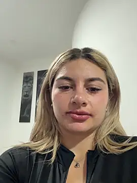 AtheneaRossi online show from 02-17-26, 12:07