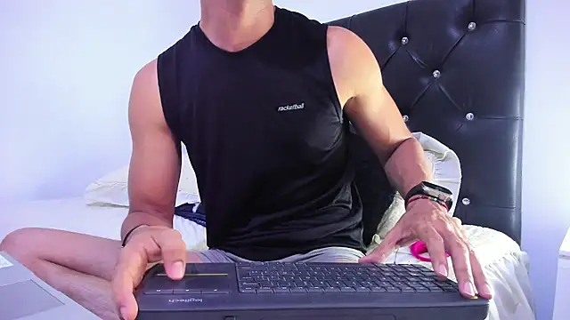 Sebastian-Dash online show from 01-13-25, 11:06