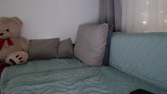  JustmeHere  online show from 11-12-25, 08:41