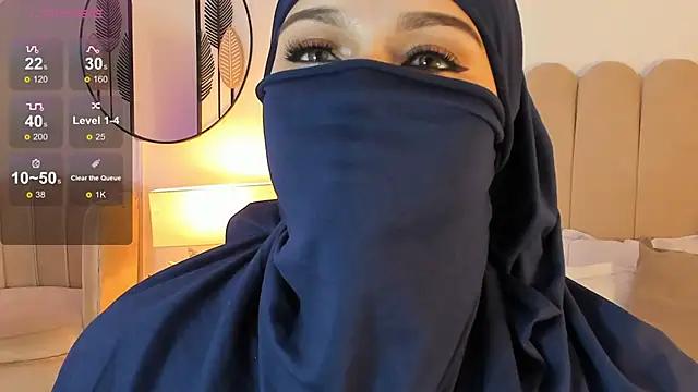 Snapshot of anna-henao chatting on 02-10-25, 04:58 anna-henao online show from 02-10-25, 04:58