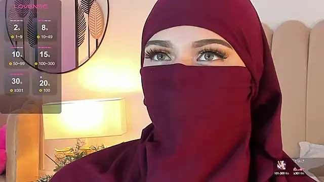 Snapshot of anna-henao chatting on 03-11-25, 03:56 anna-henao online show from 03-11-25, 03:56