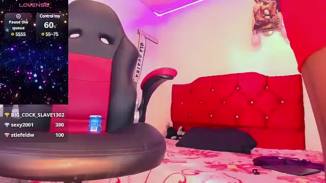 naomy  xx online show from 02-01-25, 07:23