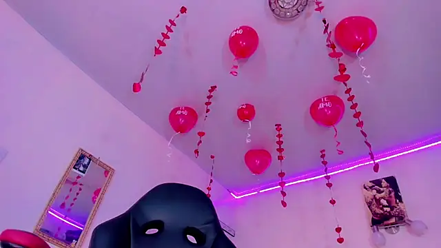 naomy  xx online show from 02-18-25, 10:38