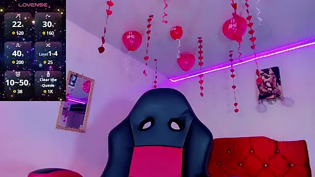 naomy  xx online show from 02-19-25, 07:05