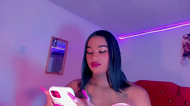 naomy  xx online show from 03-07-25, 07:16