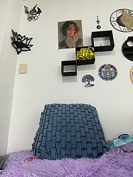 jamilaross online show from 07-12-26, 01:51