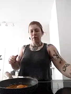 divine eve online show from 03-09-26, 09:57