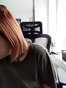 divine eve online show from 04-11-26, 10:19