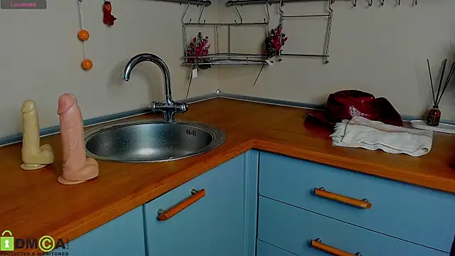 mira robinsonnn online show from 02-11-25, 07:38