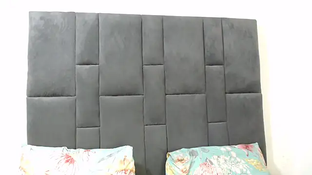 Ms  JOJO online show from 03-22-25, 03:52