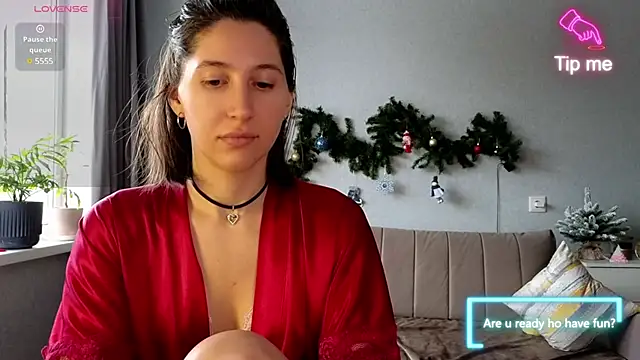 Snapshot of marrycolins chatting on 01-18-25, 04:04 marrycolins online show from 01-18-25, 04:04