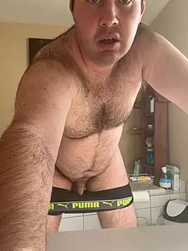 Snapshot of Bryan_Steel17 chatting on 02-12-25, 04:22 Bryan Steel17 online show from 02-12-25, 04:22