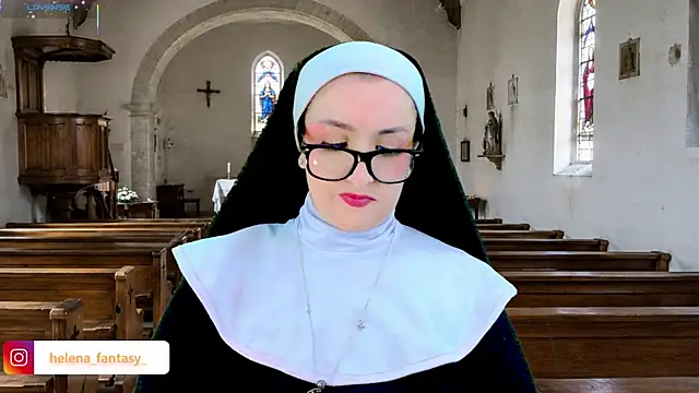 helenas fantasy online show from 06-18-26, 04:24