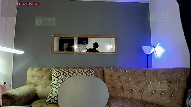 Jhonny-Blake online show from 04-06-26, 07:48