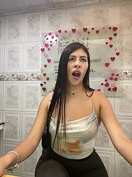 Alanna atm  online show from 01-25-25, 07:49