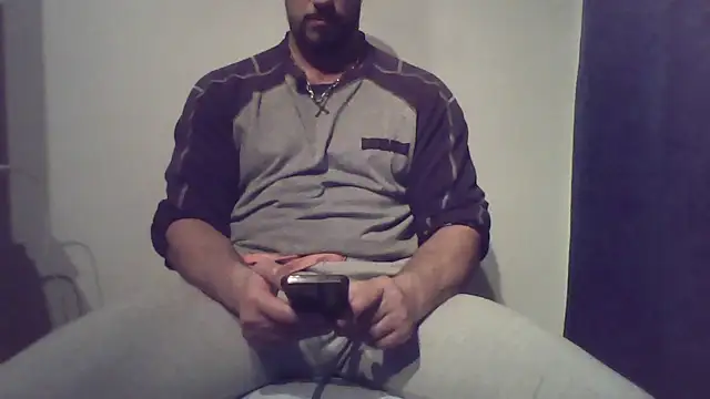 Snapshot of fl3xxx1 chatting on 02-12-25, 05:48 fl3xxx1 online show from 02-12-25, 05:48