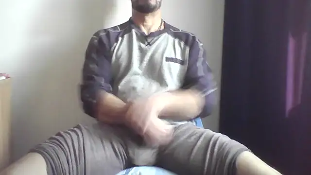 Snapshot of fl3xxx1 chatting on 02-24-25, 09:53 fl3xxx1 online show from 02-24-25, 09:53