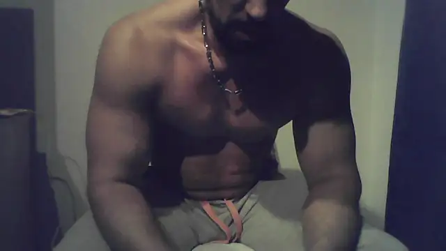 Snapshot of fl3xxx1 chatting on 03-14-25, 05:24 fl3xxx1 online show from 03-14-25, 05:24