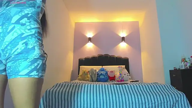 Sofia Clauss  online show from 04-01-26, 02:34