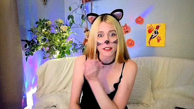 CanadianBeaver6969 online show from 11-01-25, 11:01