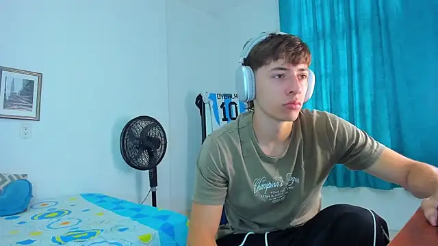 AlessandroDybala online show from 03-12-26, 12:44