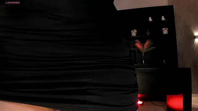 AnnaBrooks1 online show from 02-10-26, 07:51