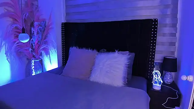 Sofiia-Rubb online show from 02-17-25, 04:20